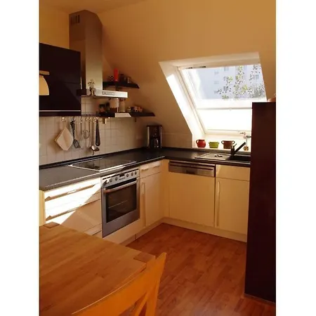 1 Schultz Comfortable